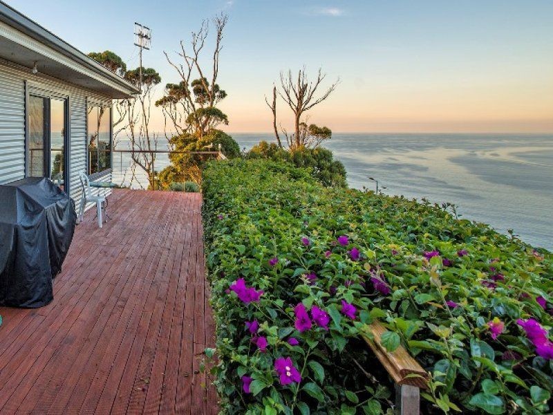 494 Tollymore Road, Table Cape TAS 7325