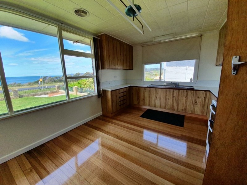 229 Old Bass Highway, Wynyard TAS 7325