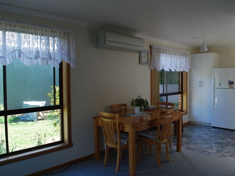 2/5 Jones Court, Wynyard TAS 7325