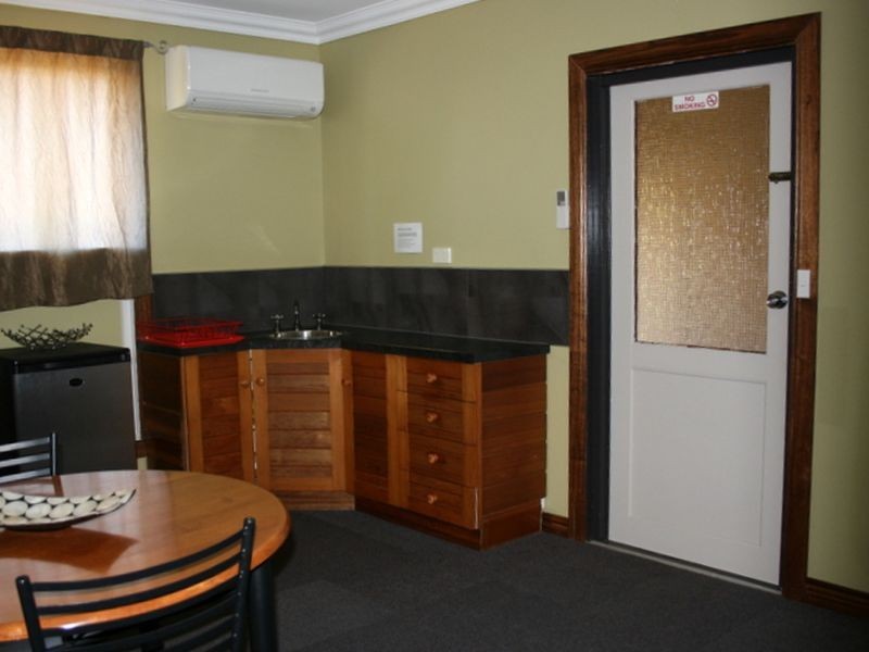 Unit 4/2 Wilkinson Street, Wynyard TAS 7325