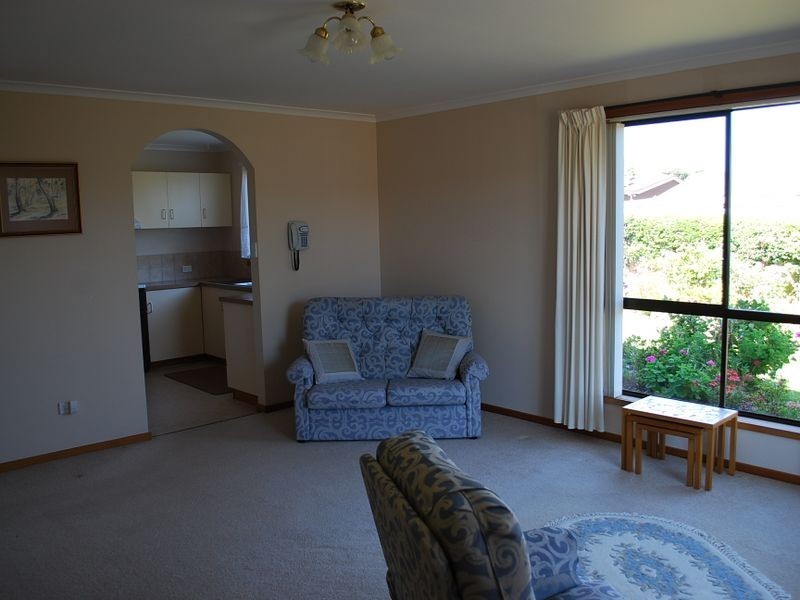 2/11 Morse Place, Wynyard TAS 7325