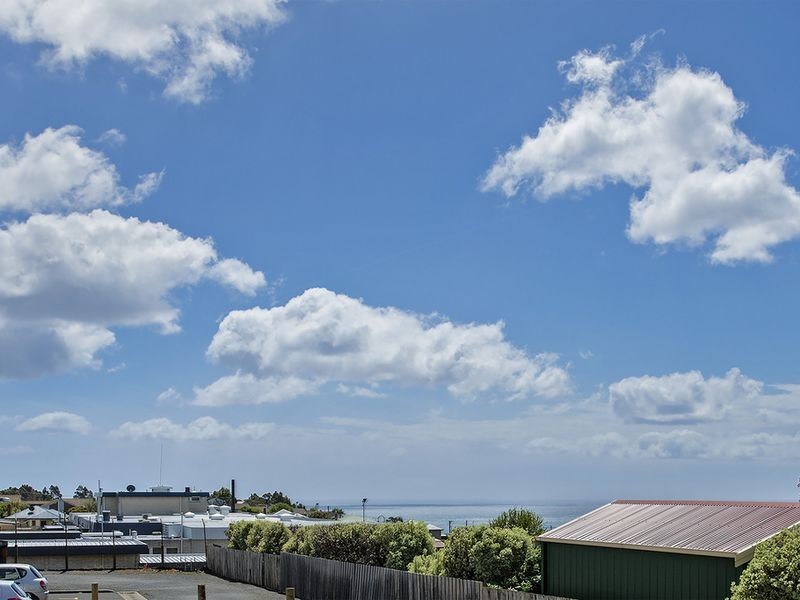 7 Abbott Street, Burnie TAS 7320