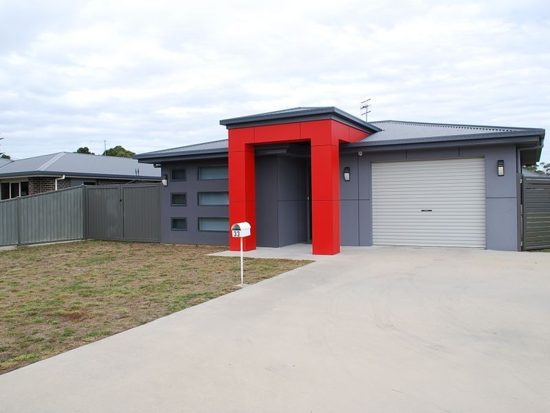 33 York Street, Wynyard TAS 7325