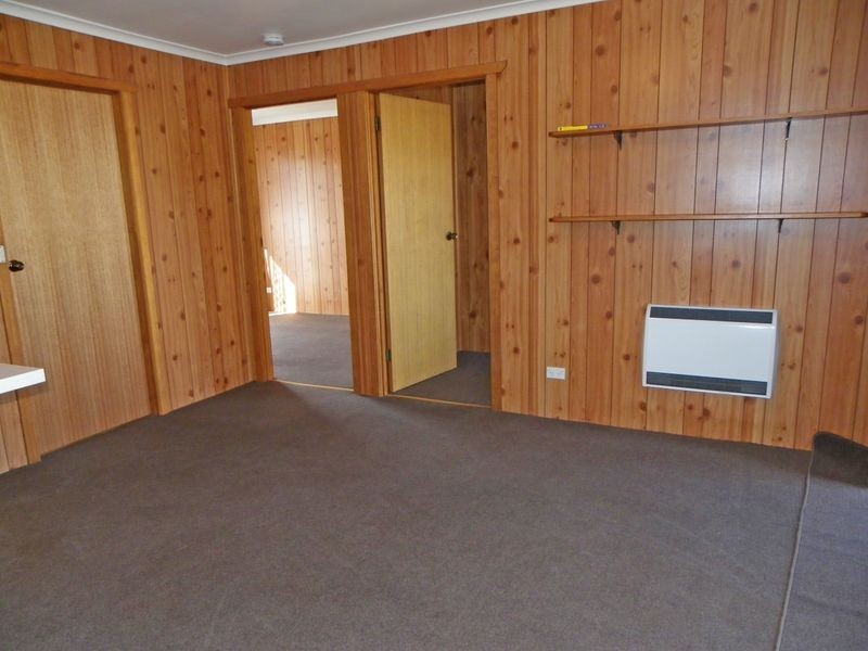 2/1A Federal Street, Acton TAS 7320