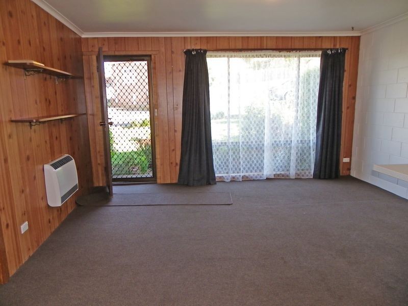 2/1A Federal Street, Acton TAS 7320