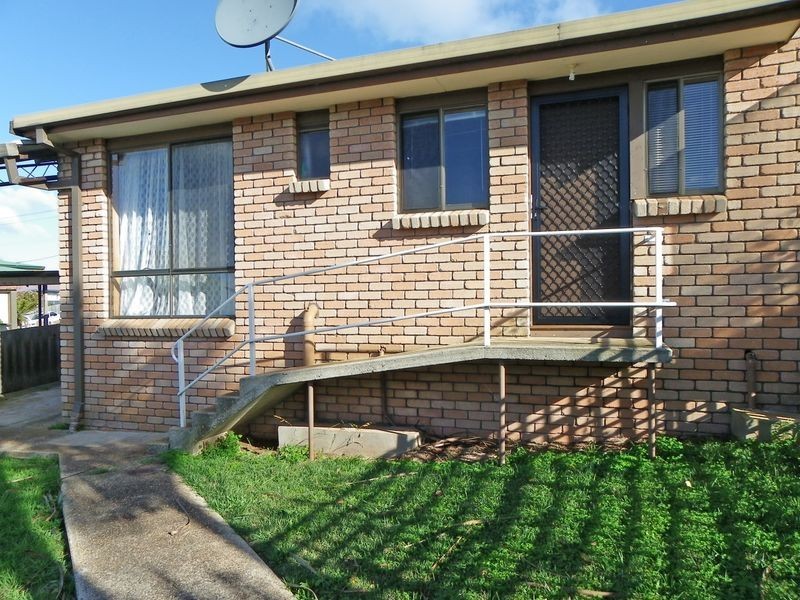 2/1A Federal Street, Acton TAS 7320