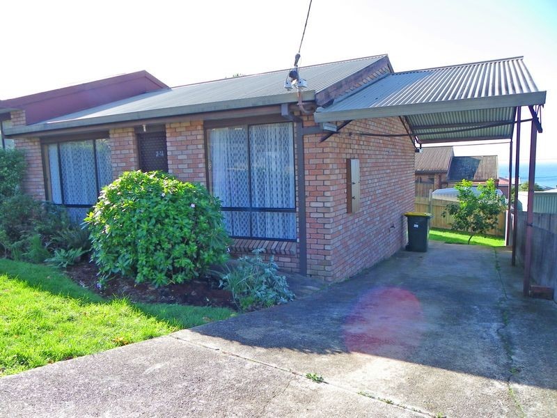 2/1A Federal Street, Acton TAS 7320