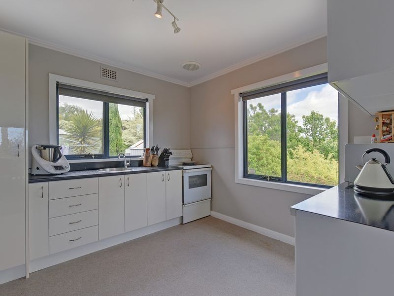 66 Simpson Street, Somerset TAS 7322