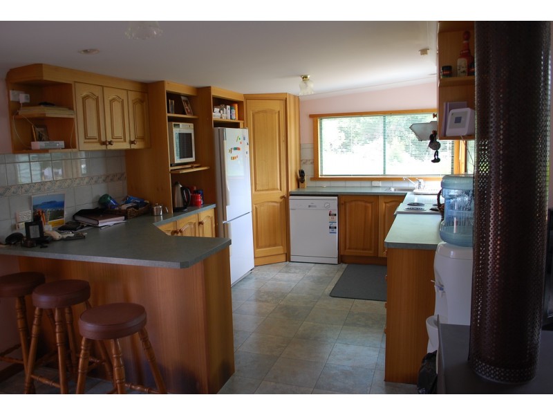 8-10 Bridge Street, Sisters Beach TAS 7321