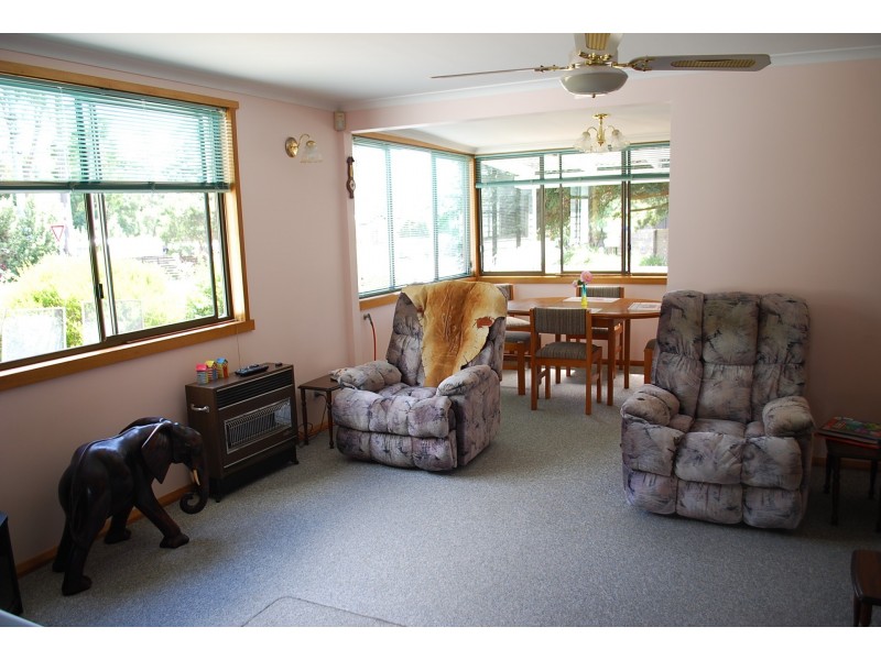 8-10 Bridge Street, Sisters Beach TAS 7321