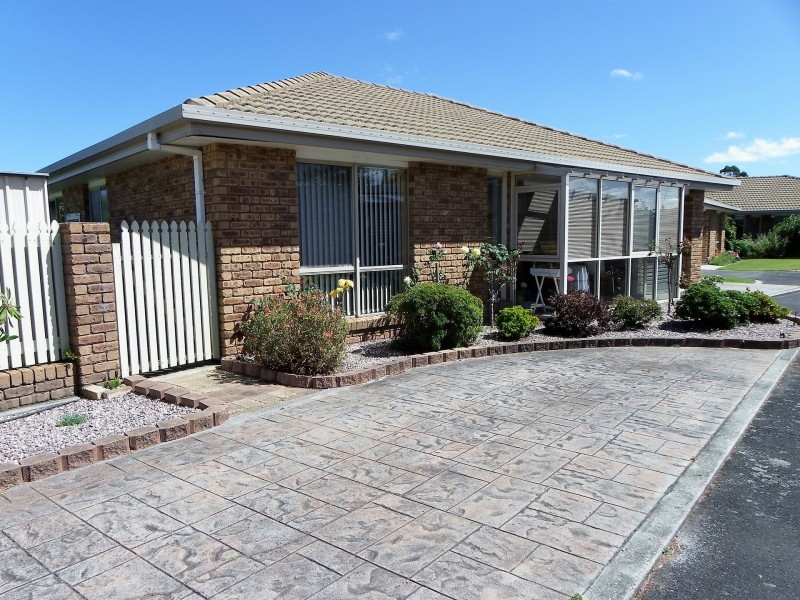 Unit 1/78a Saunders Street, Wynyard TAS 7325