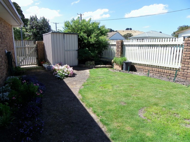 Unit 1/78a Saunders Street, Wynyard TAS 7325