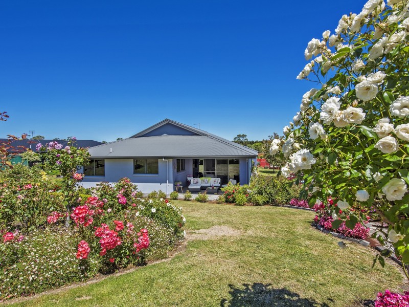 2 Bluewater Crescent, Wynyard TAS 7325