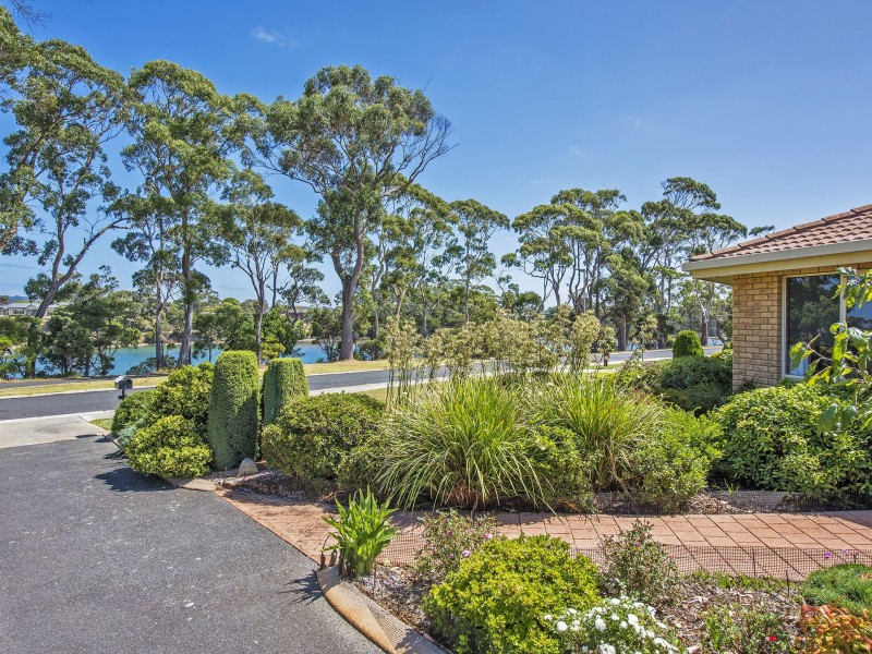 12 Golf Links Road, Wynyard TAS 7325