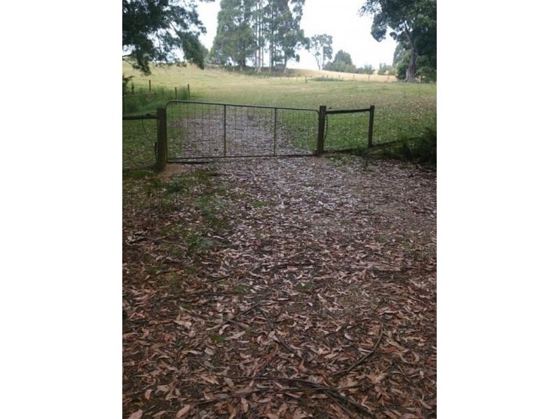 108 Lyons Road, Lapoinya TAS 7325