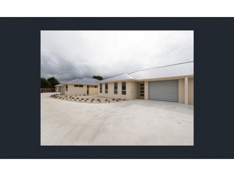 Unit 2/29 Freestone Crescent, Wynyard TAS 7325