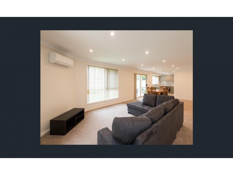 Unit 2/29 Freestone Crescent, Wynyard TAS 7325