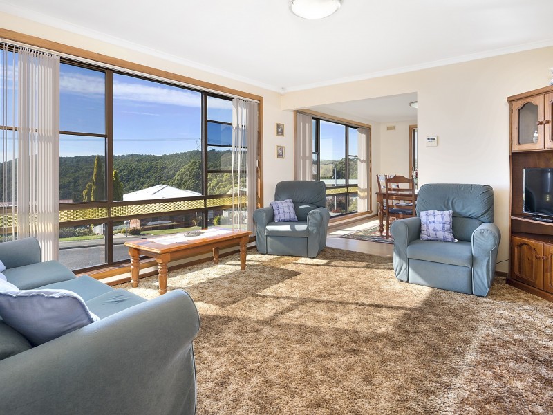 1 McPhee Street, Havenview TAS 7320