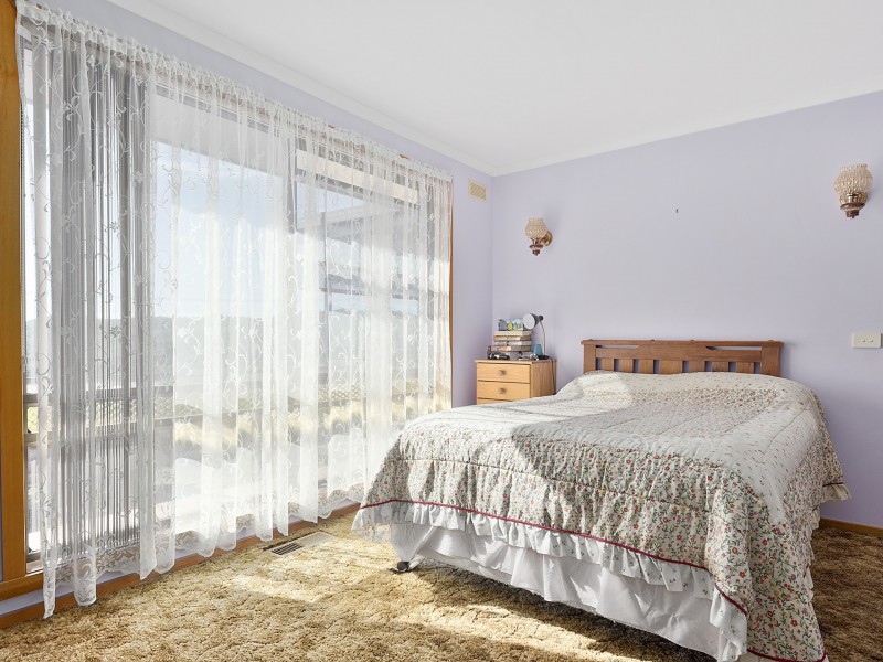 1 McPhee Street, Havenview TAS 7320