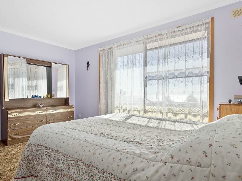 1 McPhee Street, Havenview TAS 7320