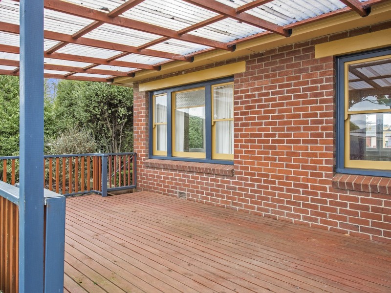 8 Church Street, Wynyard TAS 7325