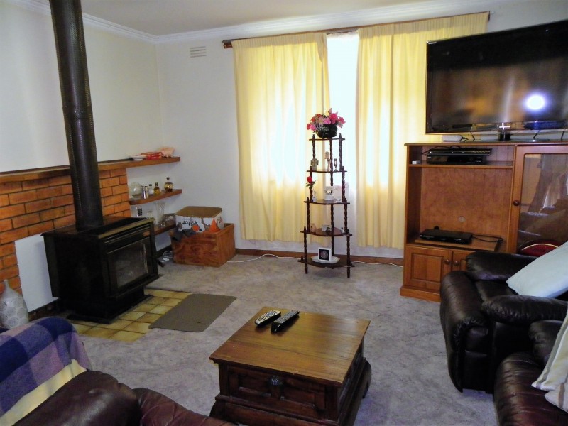 16796 Bass Highway, Flowerdale TAS 7325