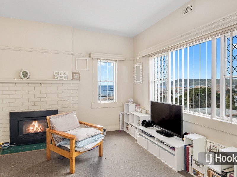 17 Regent Street, Burnie TAS 7320