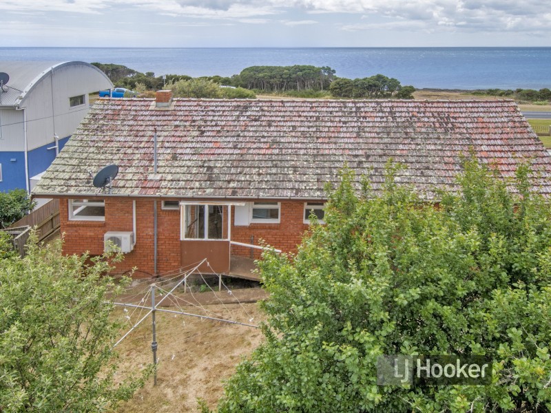 227 Old Bass Highway, Wynyard TAS 7325