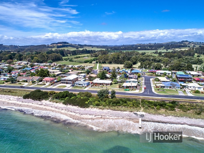 131 Old Bass Highway, Wynyard TAS 7325