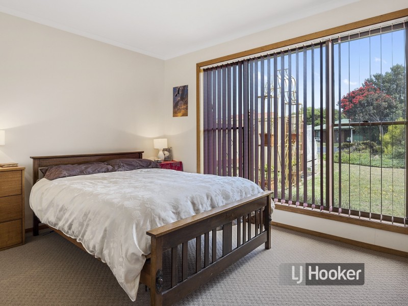 Unit 1/11 Freestone Crescent, Wynyard TAS 7325