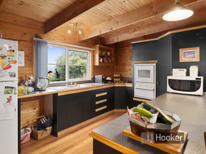 57 Saunders Street, Wynyard TAS 7325