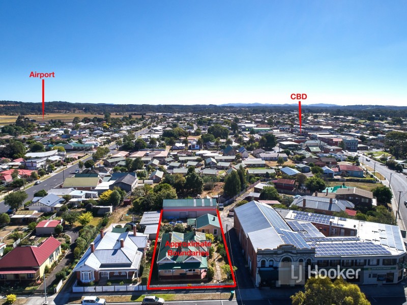 24 Moore Street, Wynyard TAS 7325