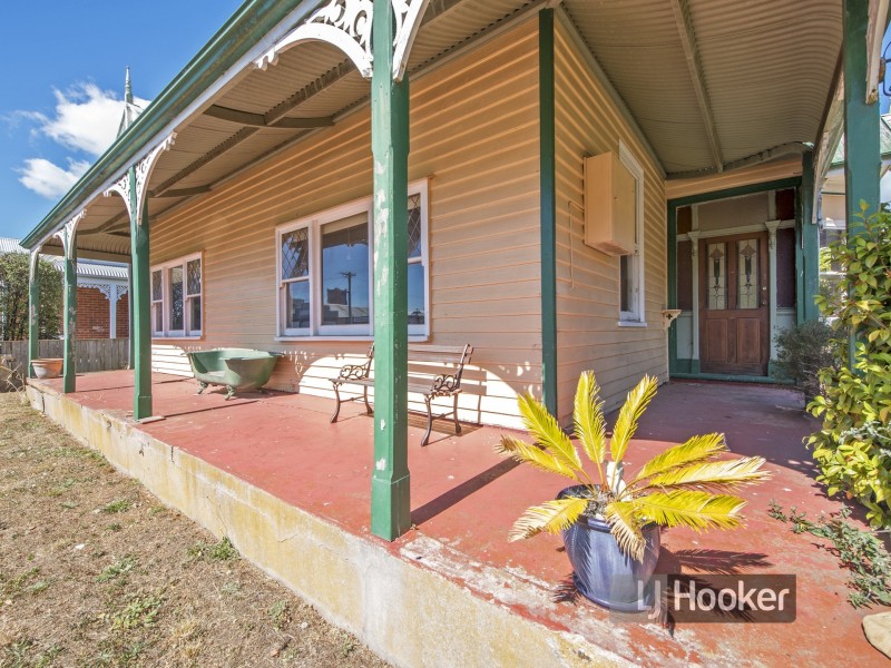 24 Moore Street, Wynyard TAS 7325