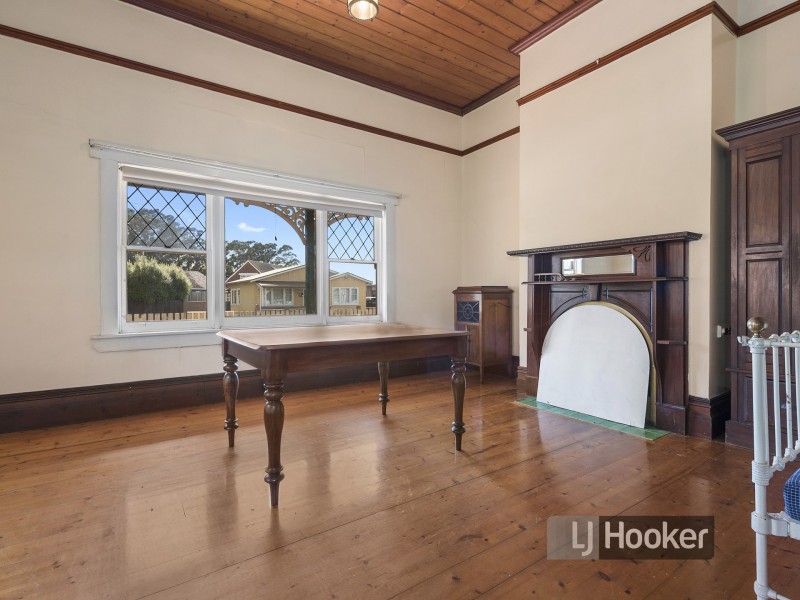 24 Moore Street, Wynyard TAS 7325