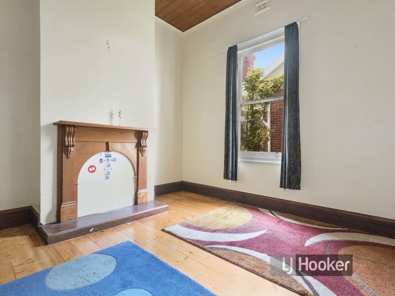 24 Moore Street, Wynyard TAS 7325