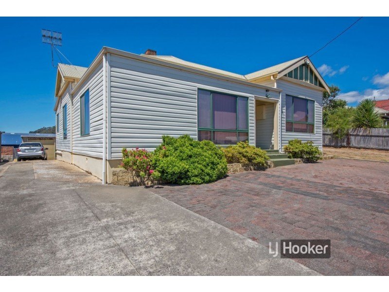 5 Evans Street, Cooee TAS 7320