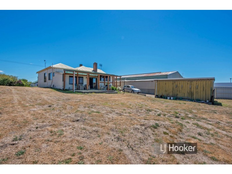 5 Evans Street, Cooee TAS 7320