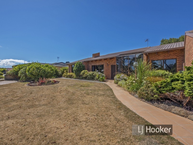 9 Golf Links Road, Wynyard TAS 7325