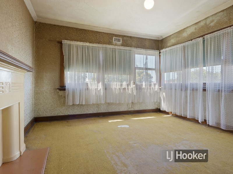 75 Bass Highway, Somerset TAS 7322