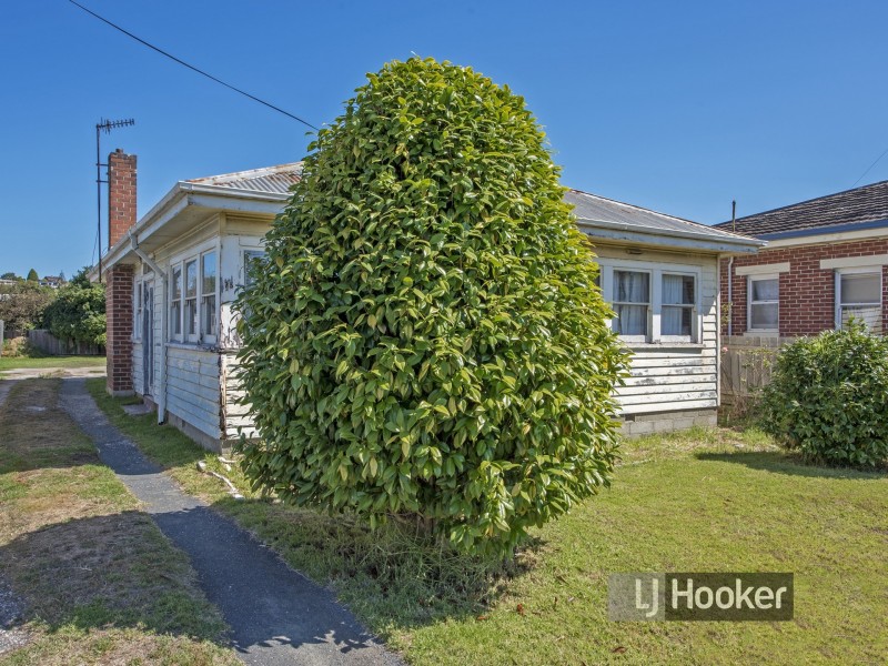 75 Bass Highway, Somerset TAS 7322
