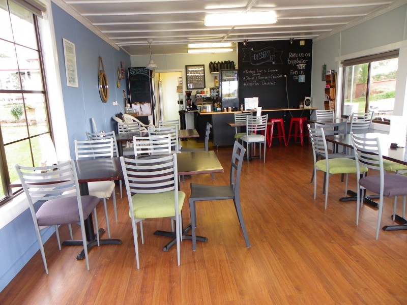 30A Old Bass Highway – SPLASH CAFE, Wynyard TAS 7325