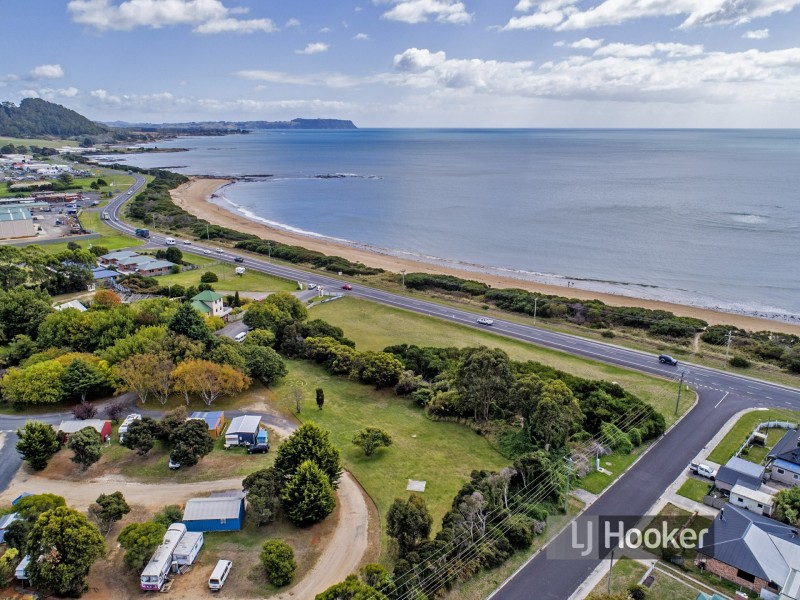 109-111 Bass Highway, Somerset TAS 7322