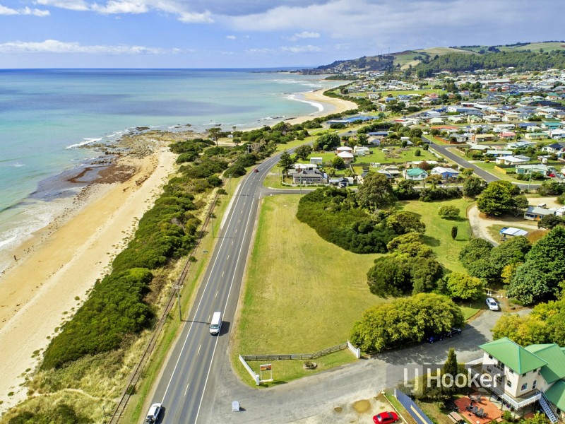 109-111 Bass Highway, Somerset TAS 7322
