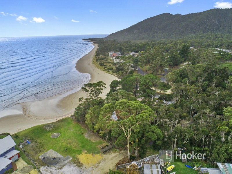 1 Irby Boulevard, Sisters Beach TAS 7321