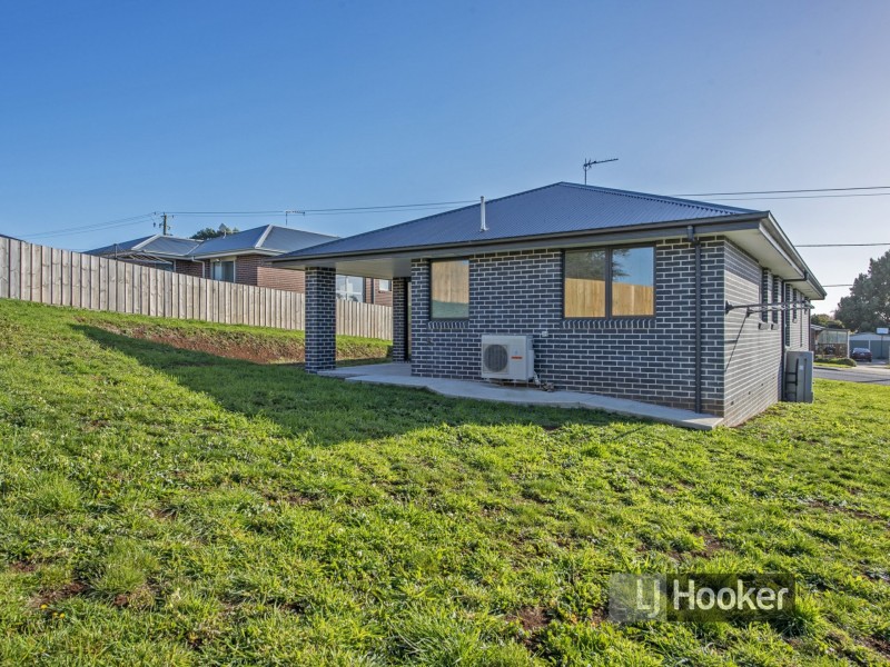 33 Three Mile Line, Mooreville TAS 7321