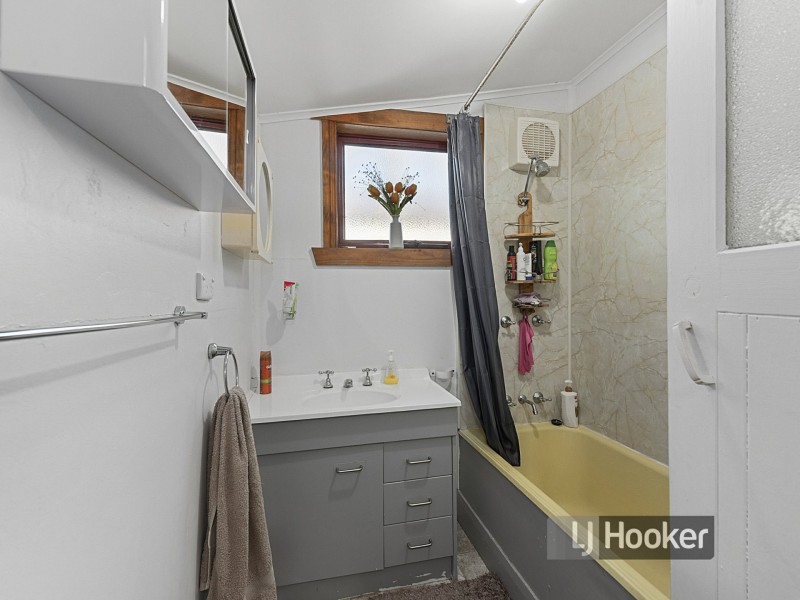 8 Arthur Street, Somerset TAS 7322