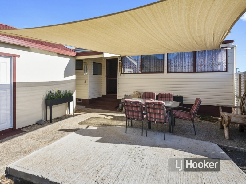 8 Arthur Street, Somerset TAS 7322