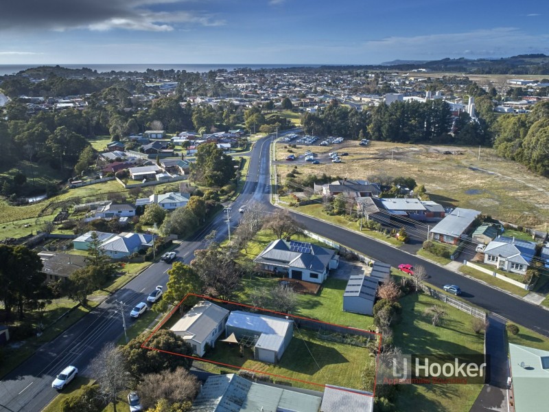 100A Inglis Street, Wynyard TAS 7325