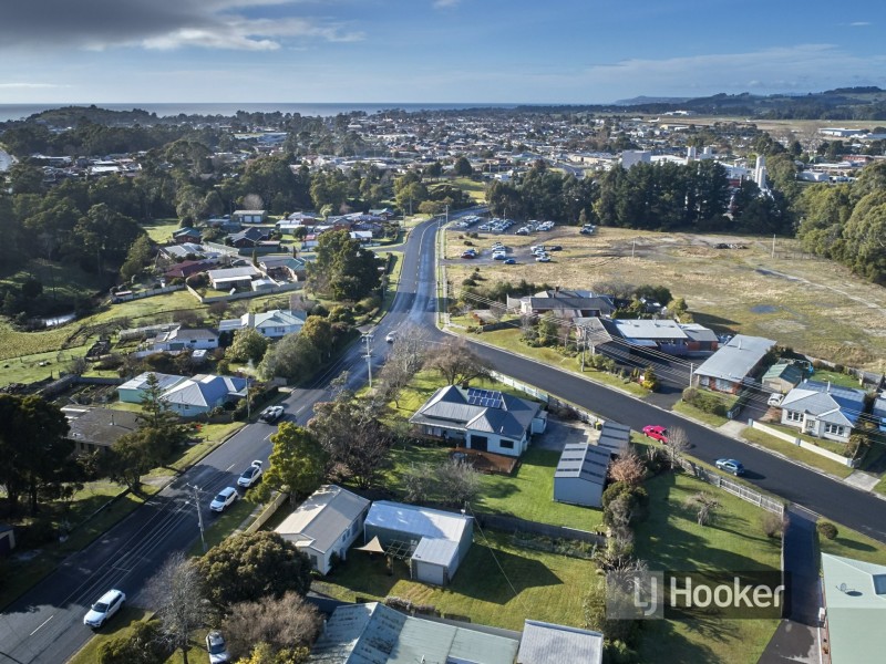 100A Inglis Street, Wynyard TAS 7325