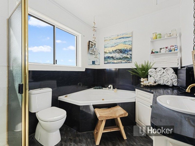 19 Bay Street, Parklands TAS 7320